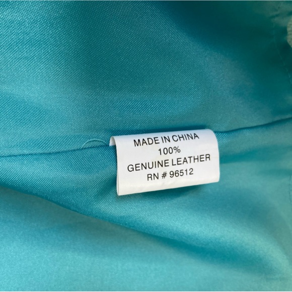 Saguaro 💯 leather jacket! Coastal cowgirl dream! (S) - Picture 7 of 8